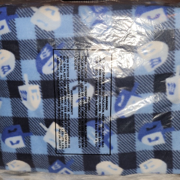 CHANUKAH  Happy Llamukah PAJAMAS Hanukkah Holiday Set!   NEW in Sealed Package! - Picture 7 of 10